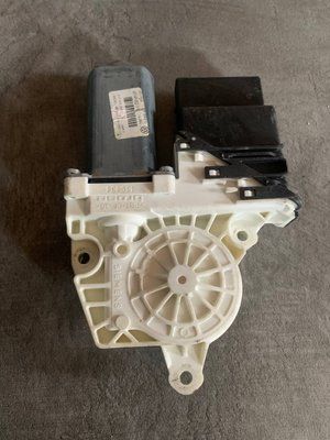 Моторчик склопідйомника з блоком задній правий Volkswagen Passat B6, 2005 р., 975283-200 , б.в. 975283-200  фото