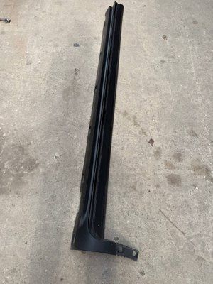 Накладка порога левая Ford Escape MK4, 2020-2025 г., USA, LJ6BS10155A, б.у. LJ6BS10155A фото