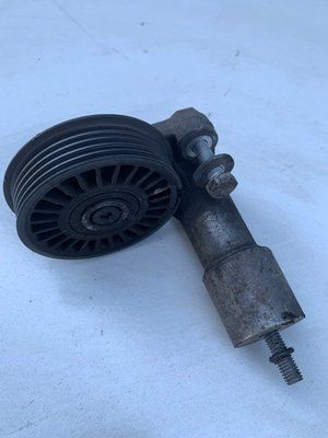 Натягувач ременя ГРМ Audi A4 B5 1.9 TDI 2000 р., 038145283A, б.в. 038145283A фото