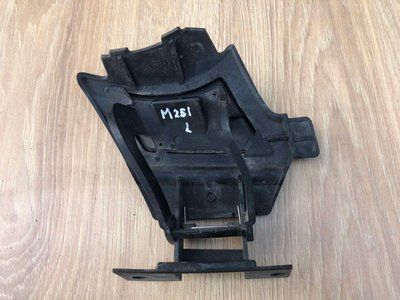 Кріплення форсунки омивача фар ліва 2518690314 Mercedes W251, R-class, б.в. 2518690314 фото