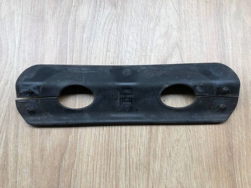 Уплотнитель крышки багажника LR066362, CK5214603NB Range Rover Vogue L405 б.у. LR066362, CK5214603NB фото