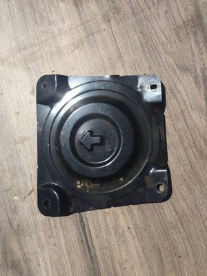Кришка бензонасоса Mazda 3 ВК, б.в. 35686577877 фото