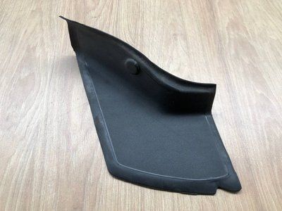 Элемент сливного канала верхняя левая LR038169, CK52450A43AB Range Rover Vogue L405 б.у. LR038169, CK52450A43AB фото