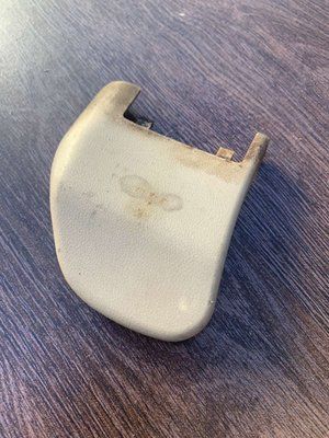 Накладка на крепление сидения 72124-AC020 Toyota Avalon 2005-2012, б.у. 2015275164 фото