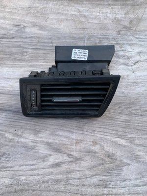 Дефлектор обдування салону лівий 5JA819701Е Skoda Fabia 3, б.в 5JA819701Е фото