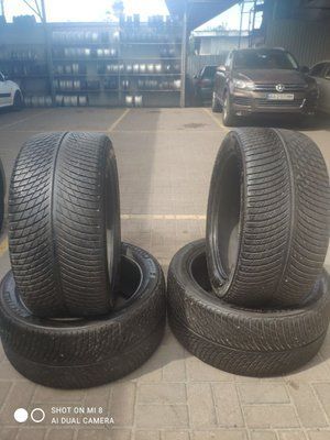 Комплект зимових шин Michelin 295/40 R21 б.в. Mishelin фото