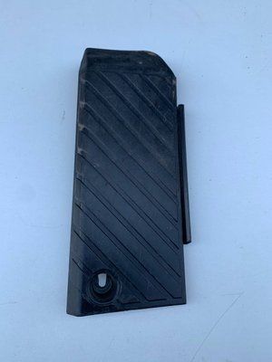 Накладка опору для ніг Audi A4 B5 2000 р. 8D1864777, б.в. 8D18647774 фото