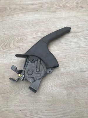 Важіль ручника Nissan Maxima, б.в. 09980 фото