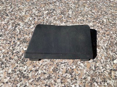Заглушка переднего бампера Skoda Fabia 2, 2007 г., 5J0853123, б.у.  5J0853123 фото