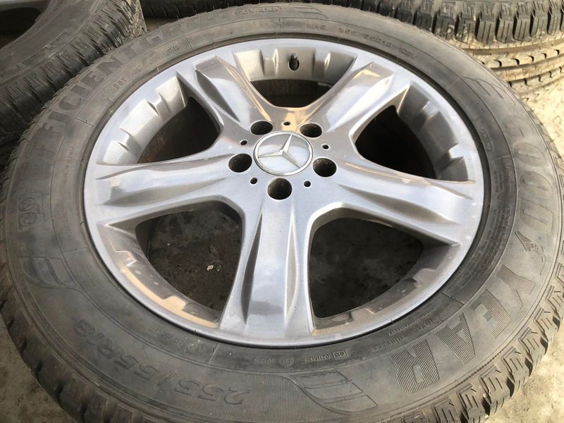 Комплект дисків R18 з гумою Mercedes W251 R-клас, б.в. 776544433 фото