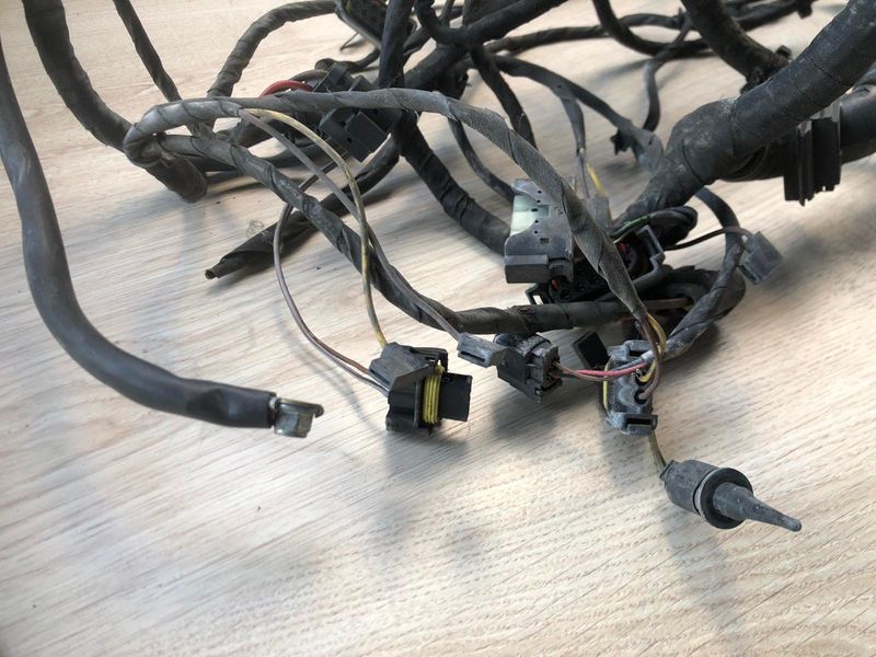 Підкапотна проводка на фари Mercedes w221, S-клас 2215407808 фото