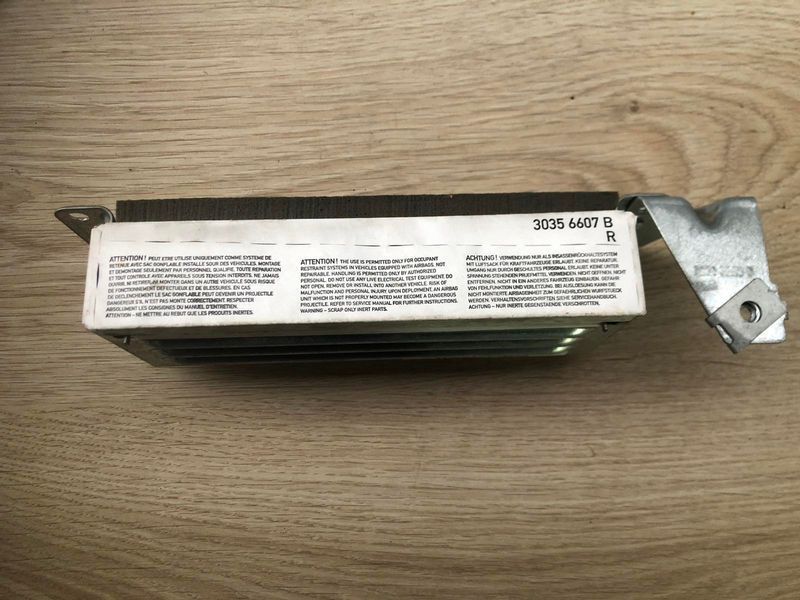 Подушка безопасности правая боковая Mercedes w221, S-класс.2218600605 2218600605 фото