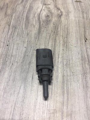 Датчик температуры 3Q0959651 Skoda A7, б.у. 3Q0959651 фото