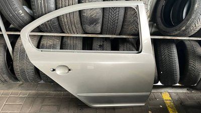 Двері задні праві Skoda Octavia A5 FL, 2010 р., ліфтбек, 1Z5833056, б.в. 1Z5833056 фото