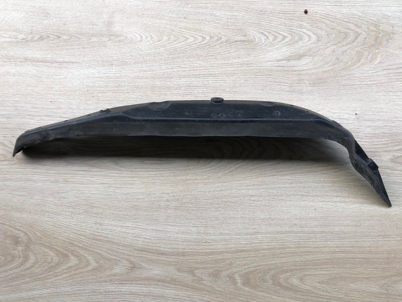 Пильовик крила перед R Mercedes w221, S-клас 2218890625 фото