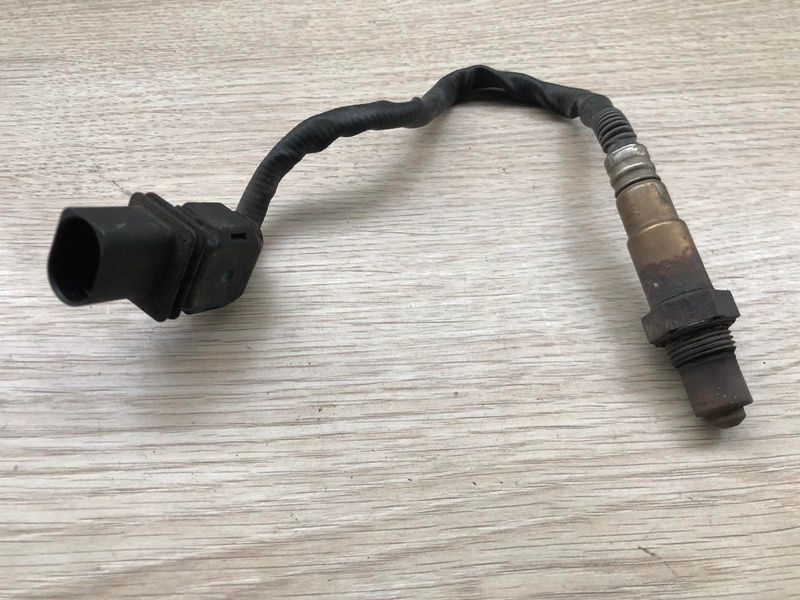 Лямбда-зонд датчик до каталізатора короткий Mercedes w221, S-клас.0035426918 0035426918 фото