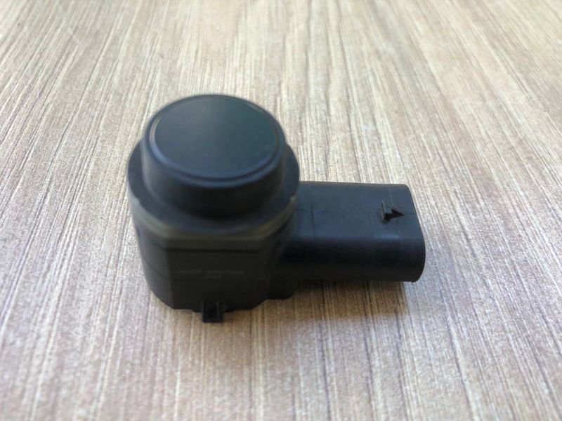 Датчик парктроника задний LR091050, 9G9215K859DA Range Rover Vogue L405, б.у. LR091050, 9G9215K859DA фото