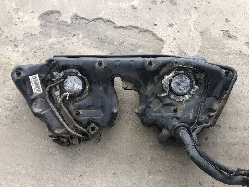 Топливный бак, бензиновый  Mercedes C-class w203, б.у 2034702301  2034702301 фото
