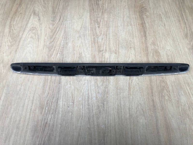 Планка підсвітки номера в зборі Mercedes W169 A-class, б.в 1698200156 1698200156 фото