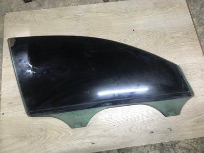 Скло передніх правих дверей Skoda Superb 1, 3U0845202, б.в. 3U0845202 фото