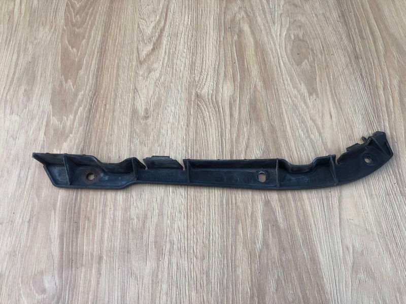 Направляющая заднего бампера левая 2518850163 Mercedes W251, R-class, б.у. 2518850163 фото