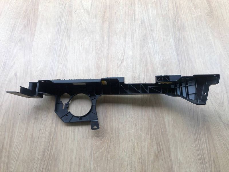 Карта пластик, багажное отделение, боковая отделка справа LR037193, CK5245530AE Range Rover Vogue L405, б.у LR037193, CK5245530AE фото