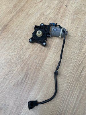 Моторчик стеклоподъемника задней правой двери Chevrolet Epica 2006-2012 г.,б.у 96647592   96647592 фото
