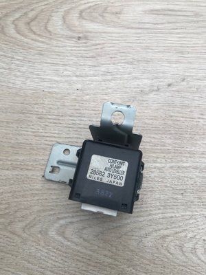 Реле Nissan Maxima, 285823Y500, б.в. 285823Y500 фото