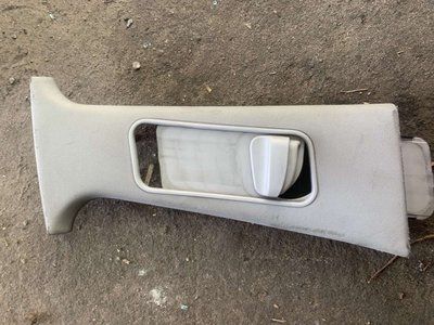 Накладка центральної стійки нижня Skoda Superb 2.5 дизель, б.в. 1931135050 фото