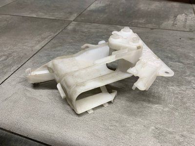 Захист замка передніх лівих дверей Volkswagen Passat B6, 2005-2011 р., 3C0837867B, б.в. 3C0837867B фото