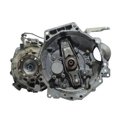 Механическая коробка передач Volkswagen Golf 4 1.9 дизель Б.у. 09888 фото