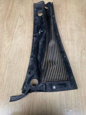 Дефлектор под лобовое стекло левый, жабо Chevrolet Lacetti 2004-2013 г, б. у.  96544353 96544353 фото