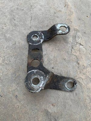 Кронштейн рулевой рейки Subaru Impreza 3, 2.0 бензин, акпп, 2007-2011 г., 34166AG030, б.у.  34166AG030 фото