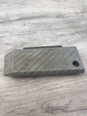 Накладка на ковролин 8D1864777 Volkswagen B5+, б.у. 8D1864777 фото
