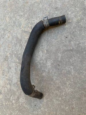 Патрубок охлаждения Subaru Impreza 3, 2007-2011 г., 2.0 бензин, б.у. 1545578 фото