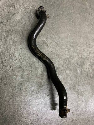 Патрубок системи охолодження Volkswagen Passat B6, 2.0 TFSI, 2005 р., 3C0122447AM, б.в. 3C0122447AM фото