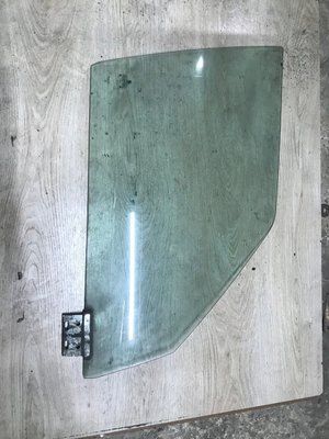 Скло передніх правих дверей Skoda Felicia, 6U0845022, б.в. 6U0845022 фото