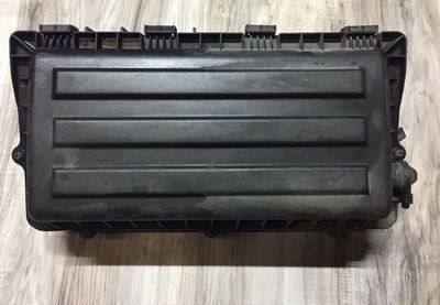 Корпус повітряного фільтра Skoda Fabia New МК2, б.в. 0001 фото