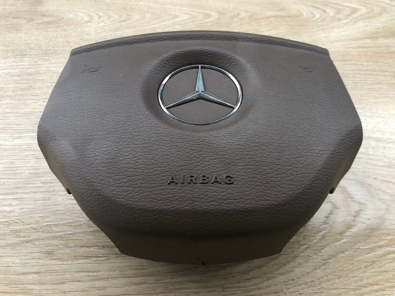 Подушка безпеки (airbag водійський) 1644600098 Mercedes W251, R-class, б.в. 1644600098 фото