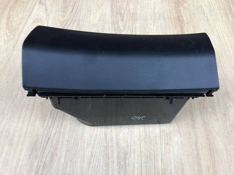 Бардачок Mercedes W220 S-class, б.в 220689009 220689009 фото