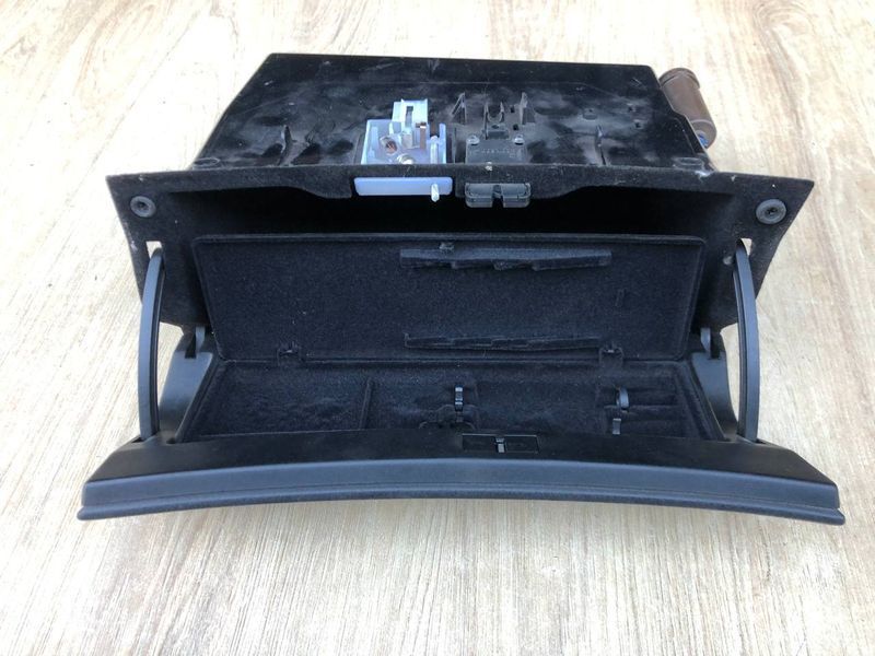 Бардачок Mercedes W220 S-class, б.в 220689009 220689009 фото
