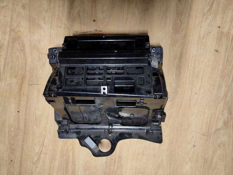 Бардачок Volkswagen Passat B6, 2009 г., 3C1857114, б.у. 3C185711411 фото