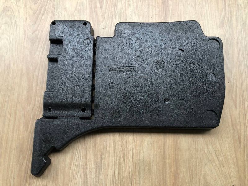 Шумоізолятор DPLAC2159AA Range Rover Vogue L405 б.в. DPLAC2159AA фото
