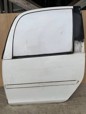 Двері задні ліві Skoda Roomster, б.в. Еесесге фото