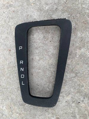 Накладка селектора АКПП Ford Focus MK3, 2011-2018 г., б.у. 8987987 фото