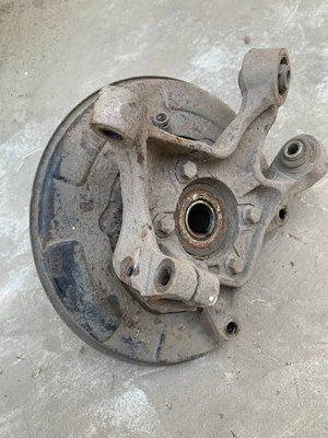 Поворотный кулак задний левый Subaru Impreza 3, 2007-2011 г., 28411FG051, б.у. 28411FG051 фото
