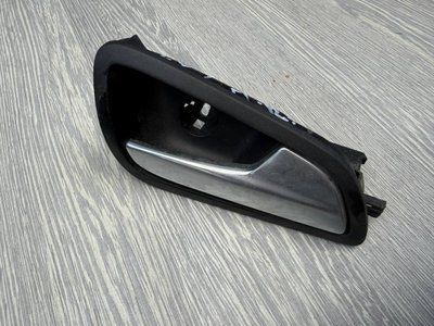 Ручка внутрішня передніх правих дверей Ford Focus MK3, 2011-2018 р., USA, BM51A22600, б.в. BM51A22600 фото