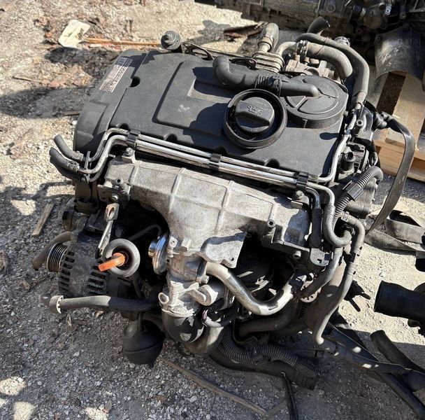 Двигатель BKD без навесного Skoda Octavia A5, 2.0 TDI, DSG, б.у.  BKD фото