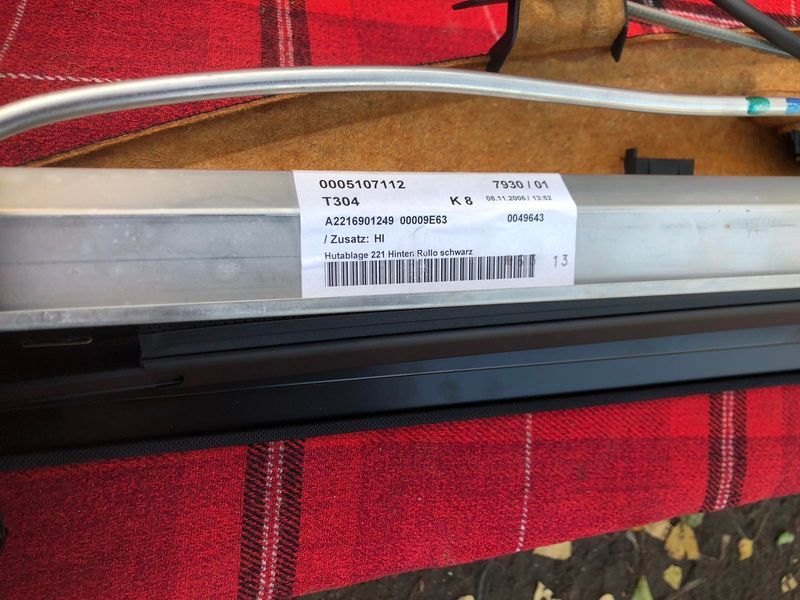 Шторка заднього скла у зборі Mercedes w221, S-клас. 221 690 12 49 221 690 12 49 фото