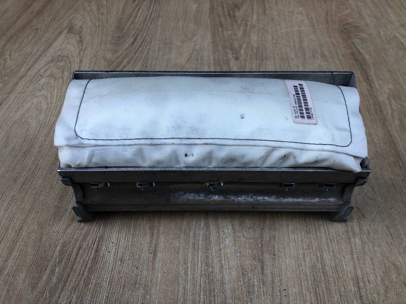 Подушка airbag пасажирська Mercedes W220 S-class, б.в 2208600105 2208600105 фото